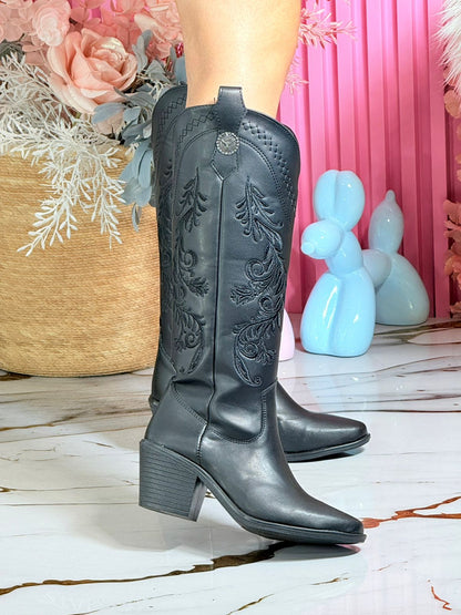 BOTA MADY