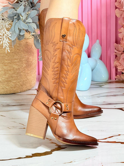 BOTA VALENTINO