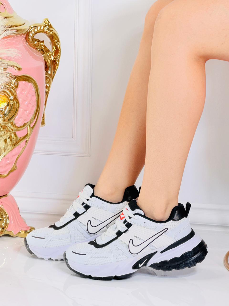 TENIS-MOD147 RUN