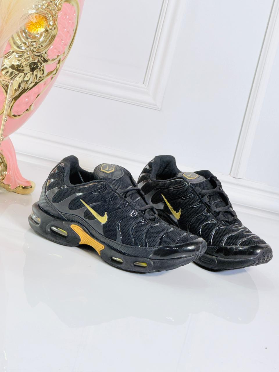 TENIS-MOD10002TN