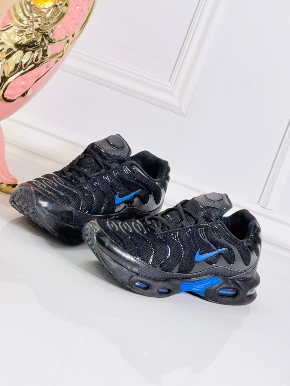 TENIS-MOD10002TN